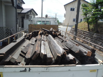 岐阜県可児市のベランダ解体工事