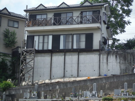 岐阜県可児市のベランダ解体工事