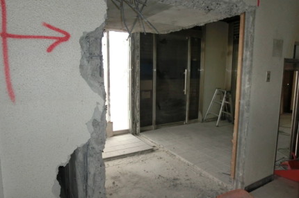 マンションの内装解体｜ハツリ工事