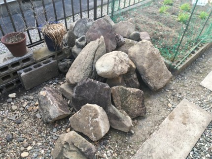 可児市の庭石撤去