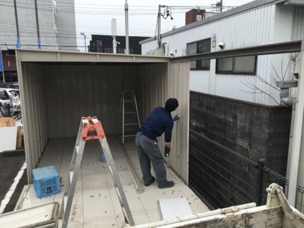 岐阜市の倉庫の解体工事