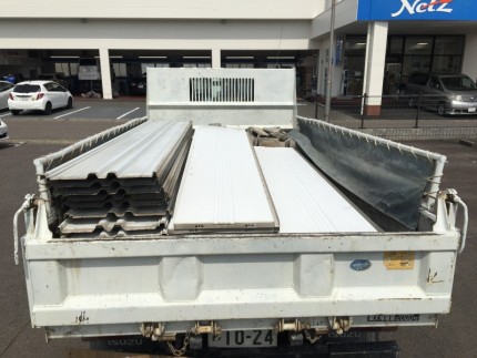 岐阜市の倉庫撤去|廃材