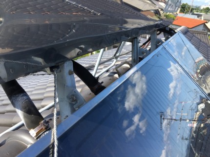 屋根温水器パネル撤去作業|愛知県江南市