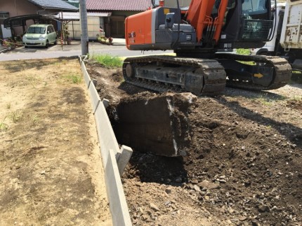 コンクリート擁壁撤去|岐阜県各務原市