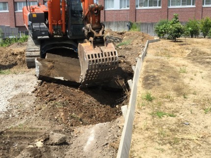 コンクリート擁壁撤去|岐阜県各務原市