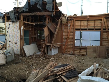 木造2階部分が解体できました