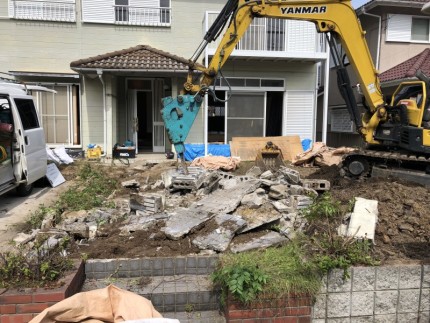 岐阜県可児市｜庭の解体｜駐車場の拡張｜コンクリートはつり