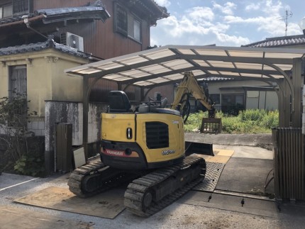 ベランダ解体工事｜岐阜市｜重機搬出