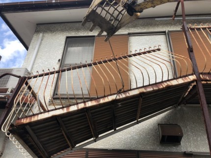 ベランダ解体工事｜岐阜市｜着工中