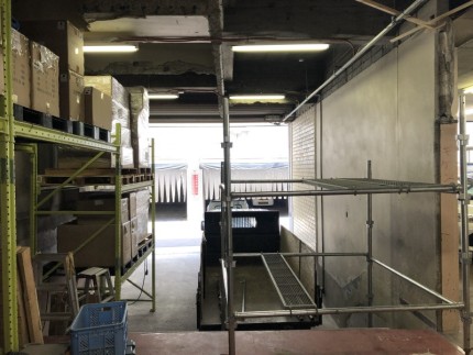 足場の設置|名古屋市中村区のブロック壁の解体