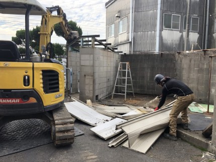 愛知県犬山市｜倉庫の解体作業