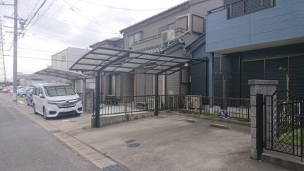 名古屋市緑区カーポートの撤去【撤去前】