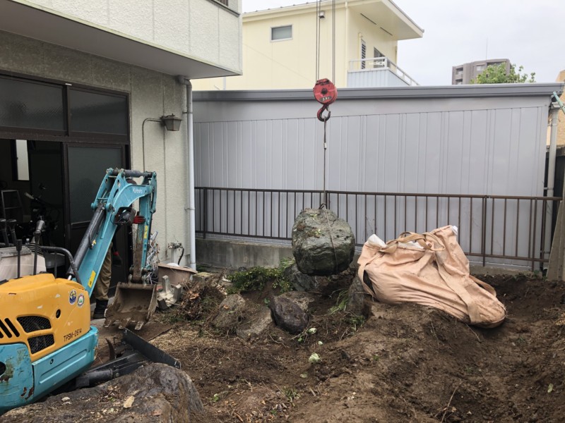 名古屋市中川区の庭石の撤去