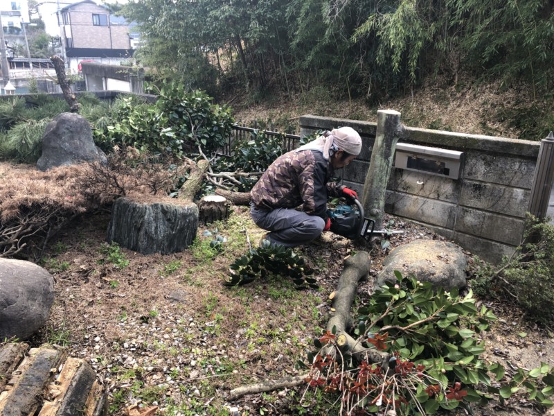 愛知県瀬戸市お庭の解体/リフォーム【庭石×ブロック】