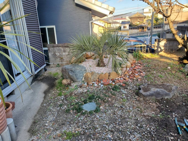 愛知県瀬戸市お庭の解体/リフォーム【庭石×ブロック】