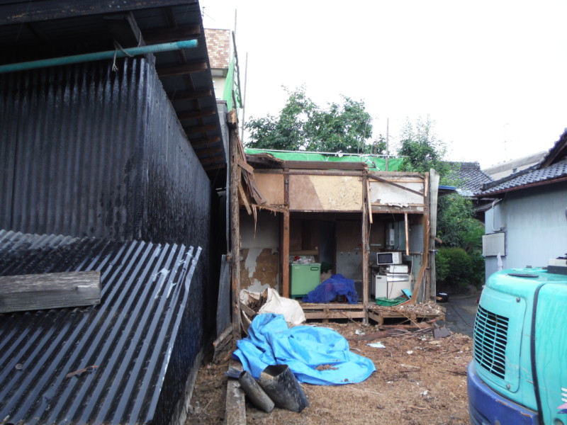 名古屋市瑞穂区の木造平屋建て住宅の解体工事