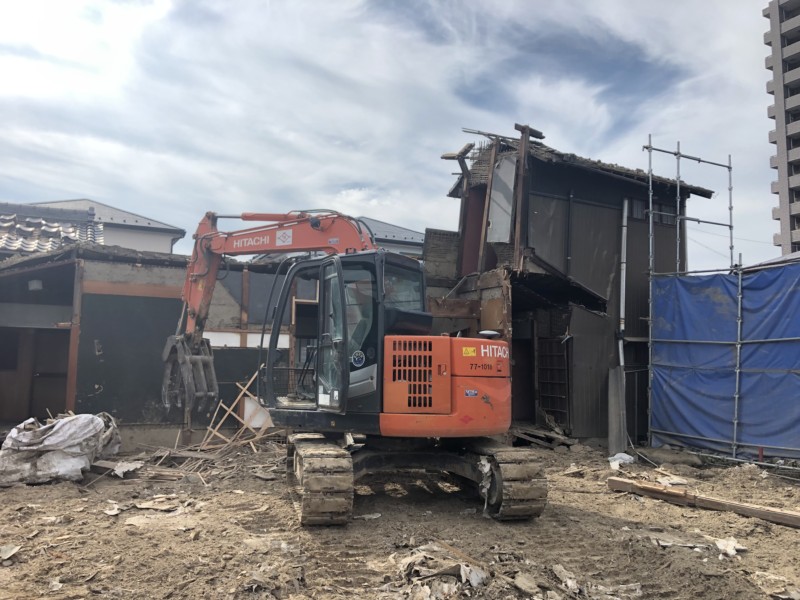 【費用事例】名古屋市北区の木造平屋住宅の解体工事【庭木、庭石】