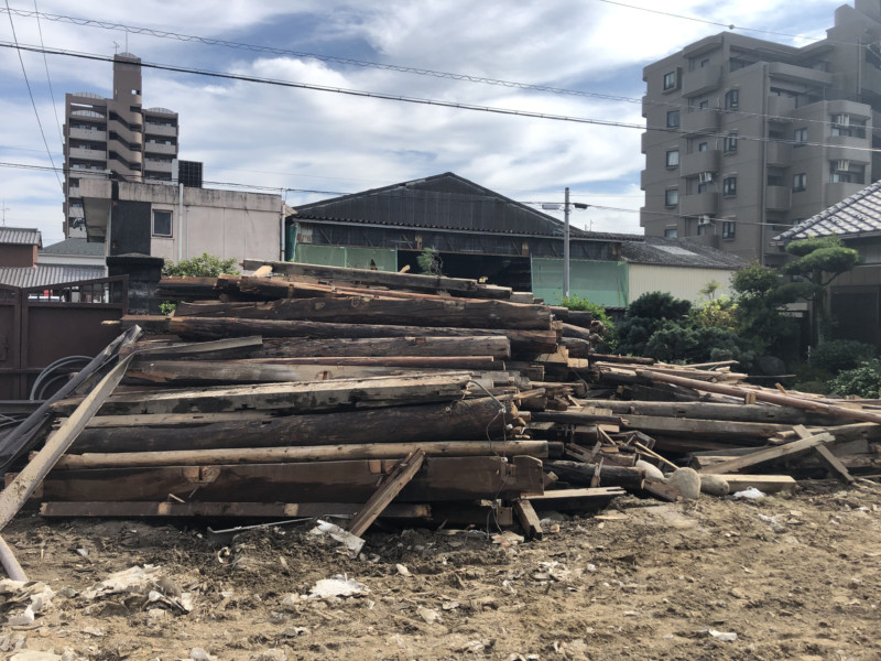 【費用事例】名古屋市北区の木造平屋住宅の解体工事【庭木、庭石】