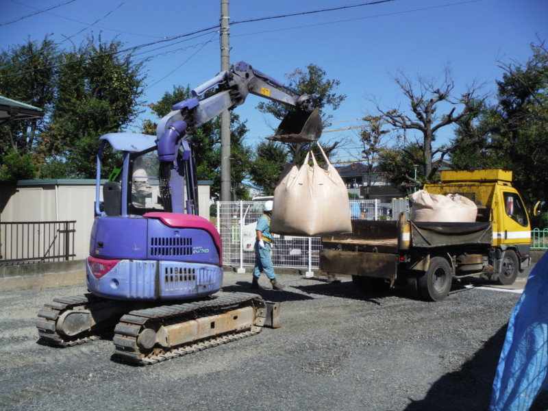 名古屋市守山区のアスファルト舗装工事【駐車場110㎡50万円】