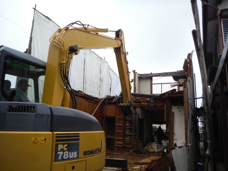名古屋市北区の木造2階建て住宅の解体工事