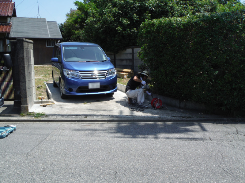名古屋市守山区のブロック補修工事【フェンス、駐車場アコーディオン設置】