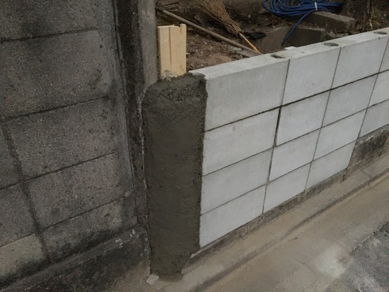 名古屋市守山区のブロック補修工事【フェンス、駐車場アコーディオン設置】