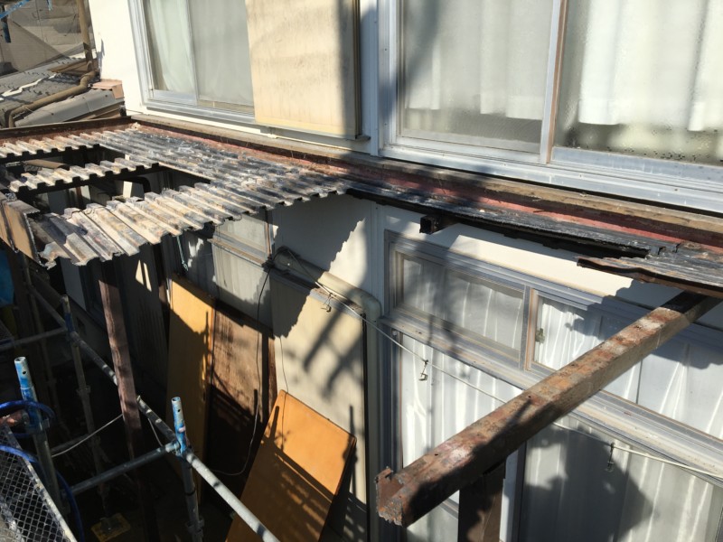 名古屋市守山区の鉄骨ベランダ解体工事【はつり溶断18万円】