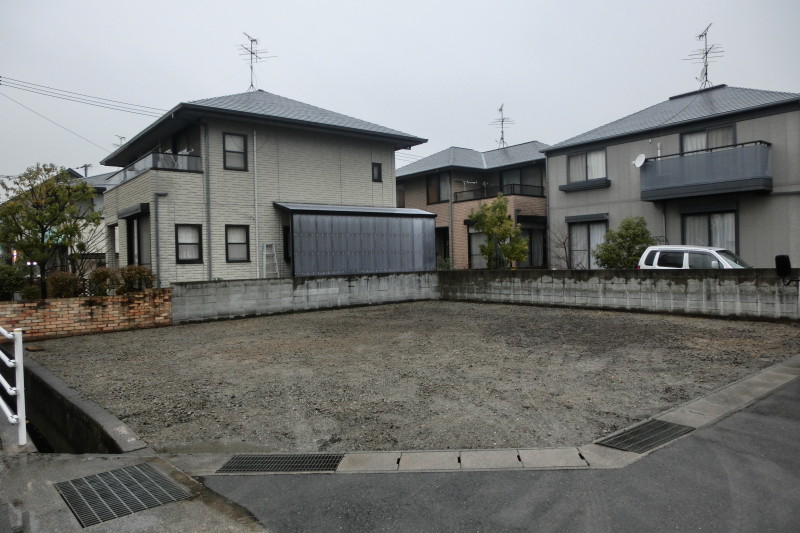 アスファルト舗装の撤去