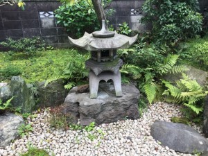 名古屋市守山区の灯篭の撤去処分お見積り調査