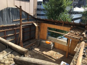 手壊し解体|壁の撤去