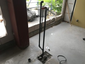 土間コンクリートはつり