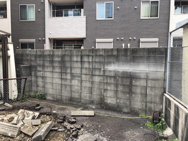 【費用事例】名古屋市東区ブロック塀の解体工事【断面の仕上げ】