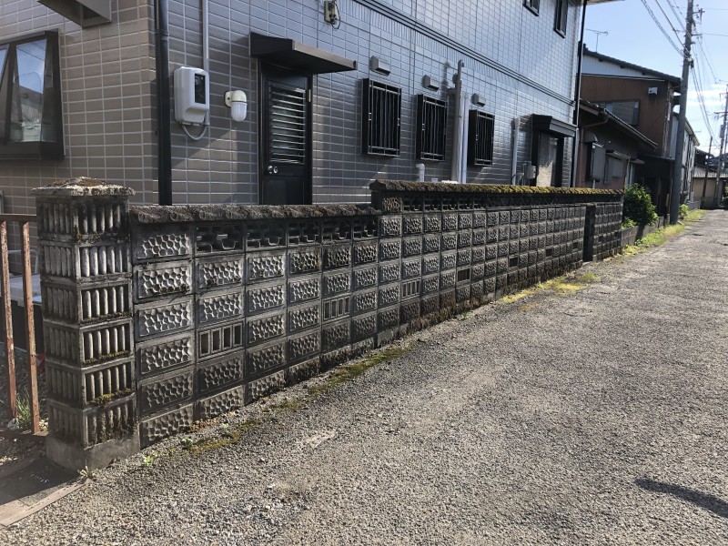 全体:岐阜市のブロック塀撤去工事【撤去前】