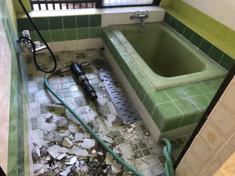 名古屋市守山区|お風呂の解体