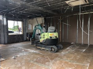 【費用事例】名古屋市守山区の店舗の内装解体【賃貸返却スケルトン】