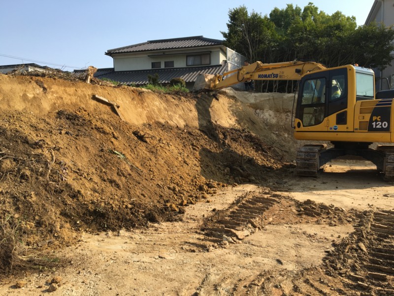 【宅地造成】名古屋市天白区の残土処分すきとり【大型ダンプ50車】