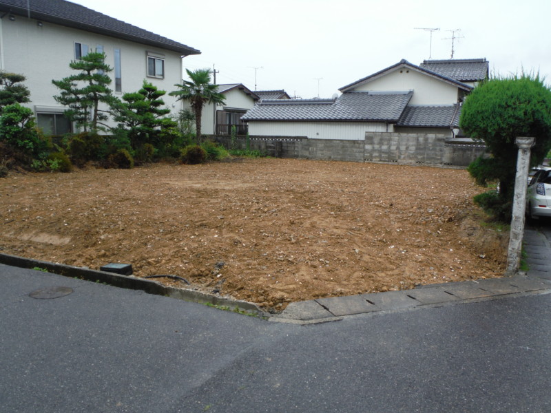 名古屋市北区の駐車場アスファルト舗装工事【着工前】