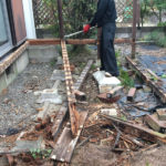 名古屋市中川区ウッドデッキ撤去と砂利敷き【2日作業25万円】