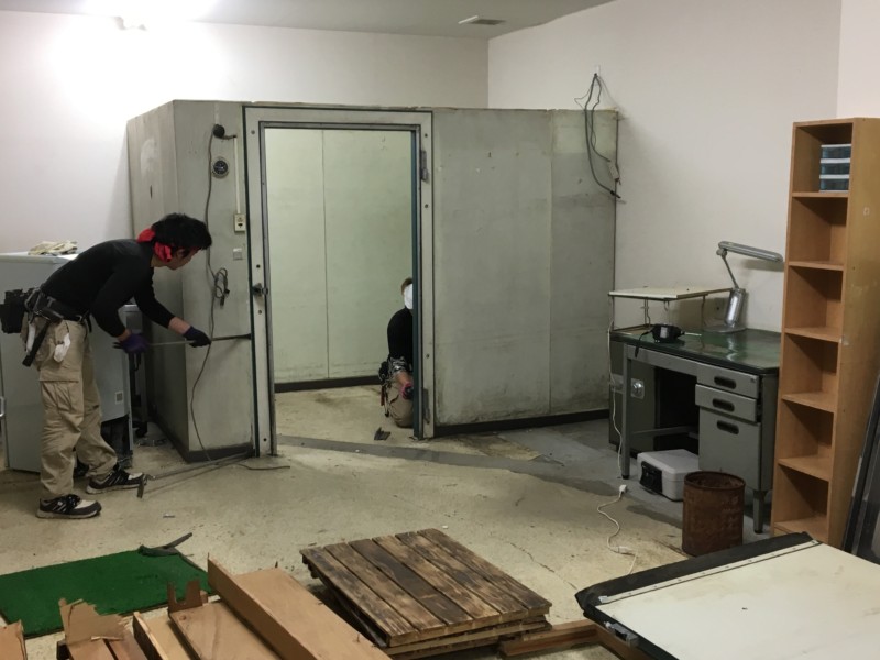 名古屋市西区スーパー内装解体・現状復旧