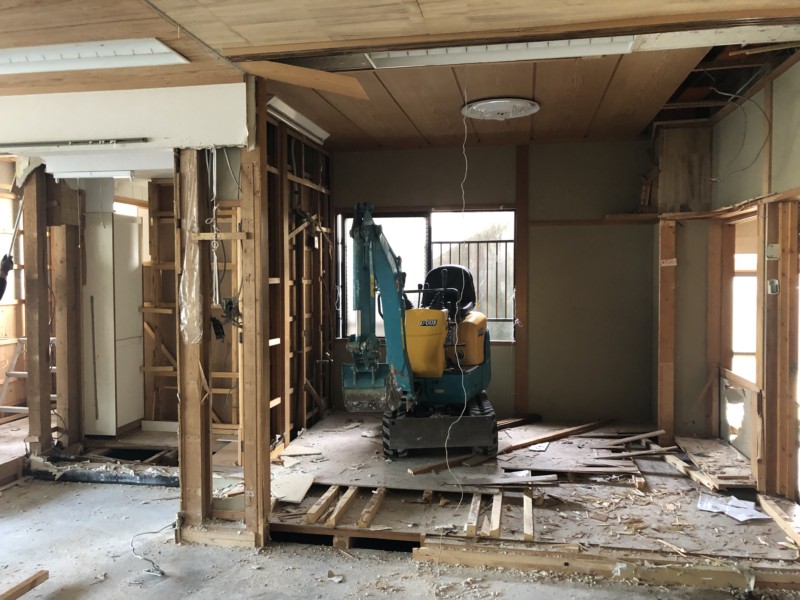 名古屋市北区の美容室の内装スケルトン工事