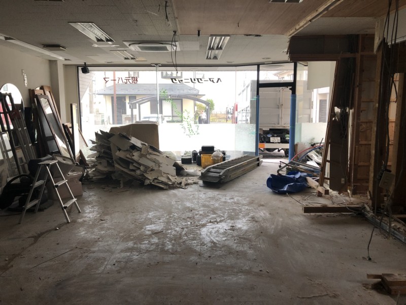 名古屋市北区の美容室の内装スケルトン工事