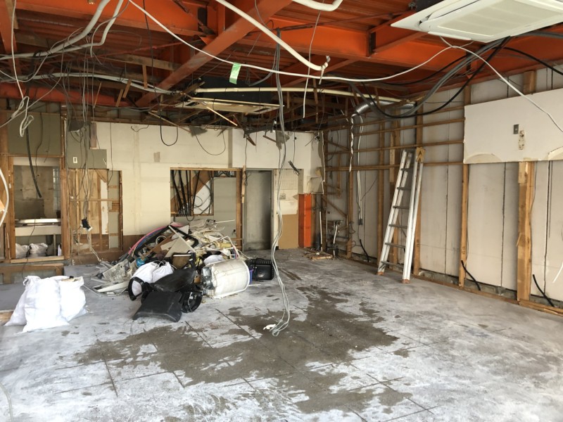 名古屋市北区の美容室の内装スケルトン工事