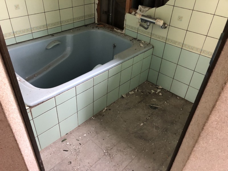 名古屋市北区の美容室の内装スケルトン工事