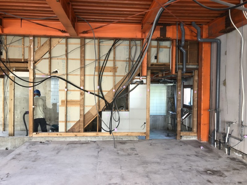 名古屋市北区の美容室の内装スケルトン工事