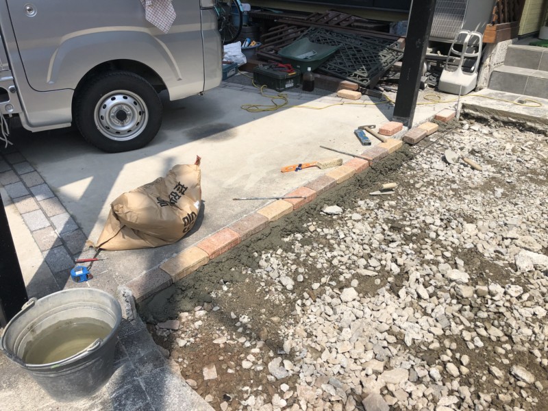 名古屋市の駐車場をもう1台広げる工事