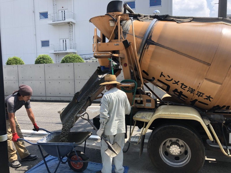 名古屋市の駐車場をもう1台広げる工事