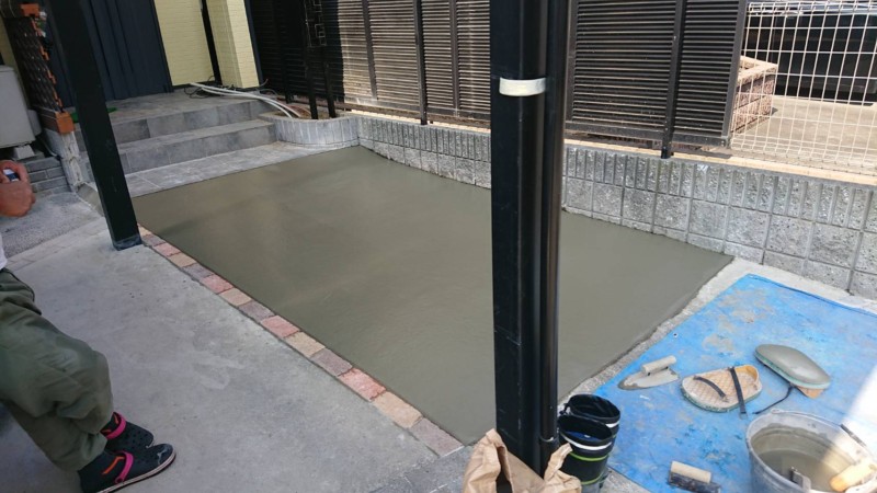 名古屋市の駐車場を広げる工事