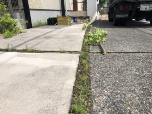 愛知県日進市の駐車場コンクリート工事【雑草対策とスリット補修】