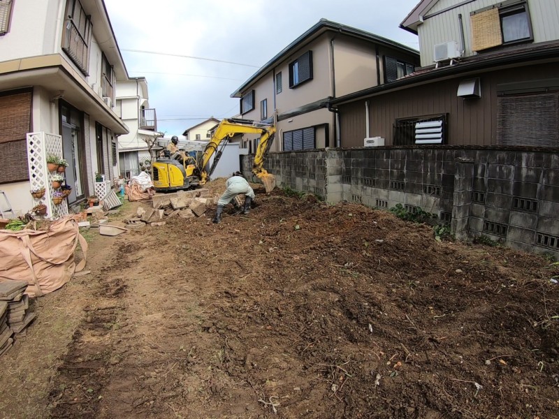愛知県安城市の庭の解体工事