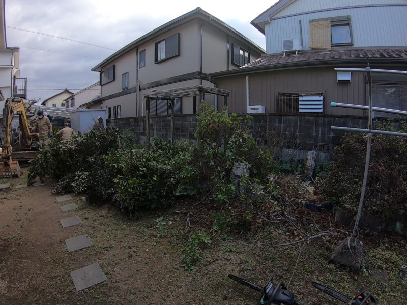 愛知県安城市の庭の解体工事